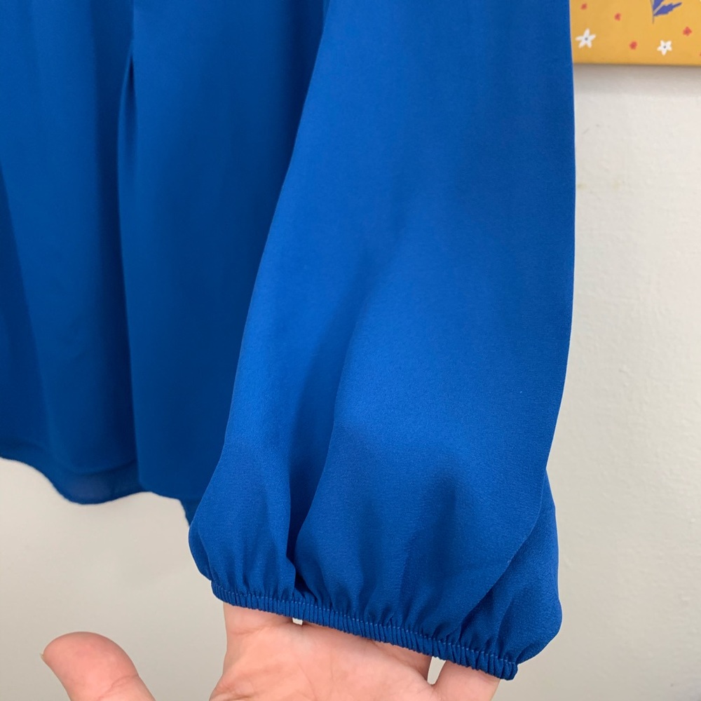 Max Studio | Blue Button Blouse - Picture 5 of 6